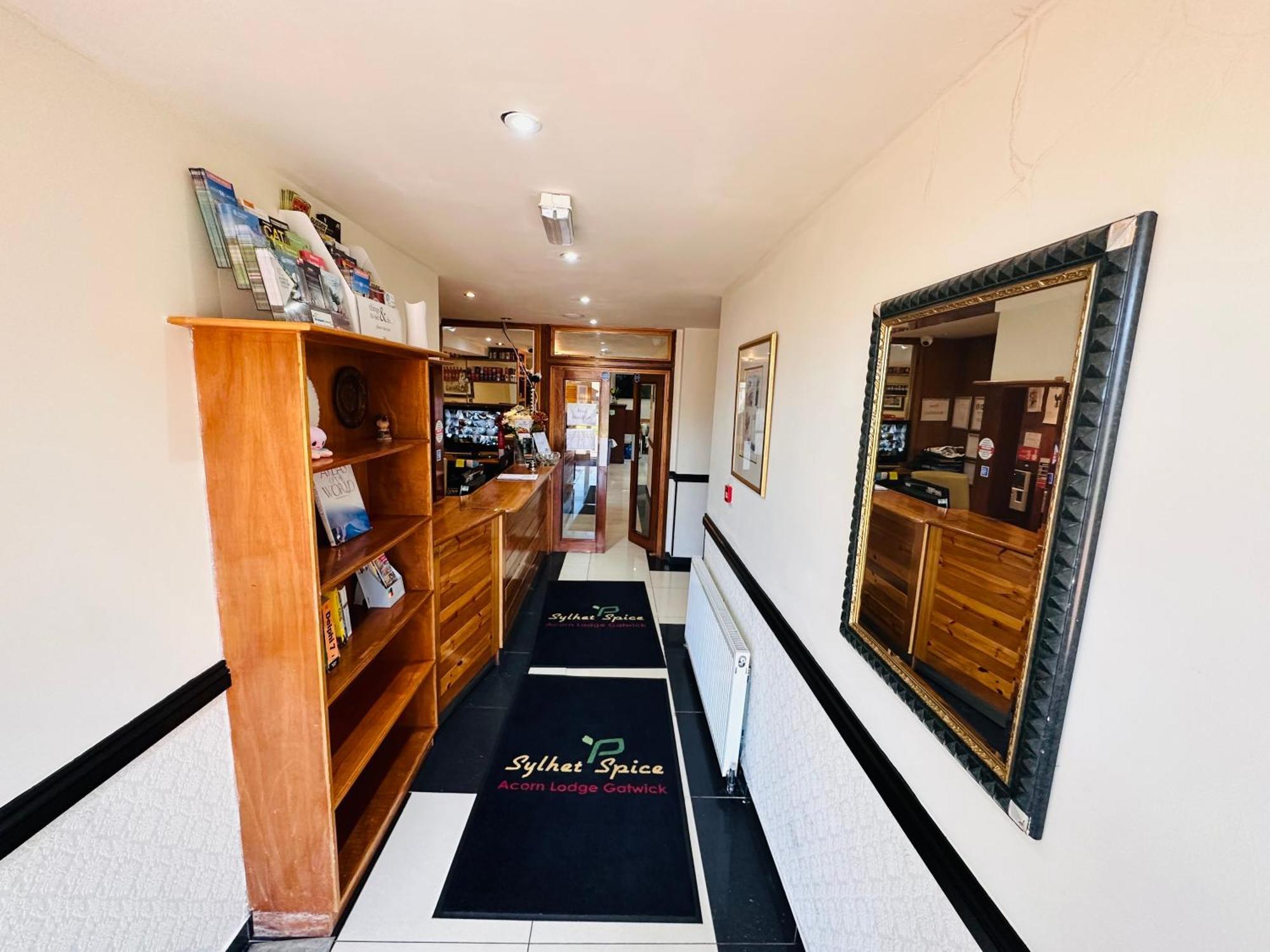 Acorn Lodge Hotel Gatwick & Parking Χόρλι Εξωτερικό φωτογραφία