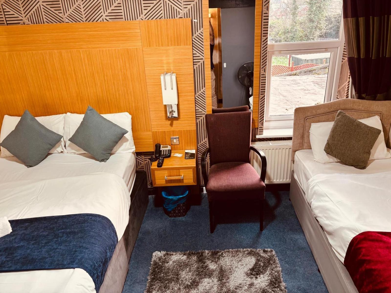 Acorn Lodge Hotel Gatwick & Parking Χόρλι Εξωτερικό φωτογραφία