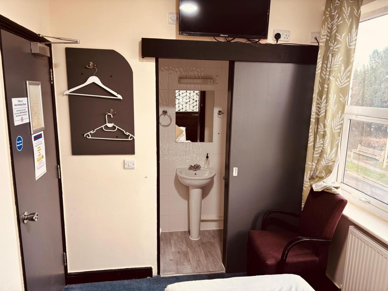 Acorn Lodge Hotel Gatwick & Parking Χόρλι Εξωτερικό φωτογραφία