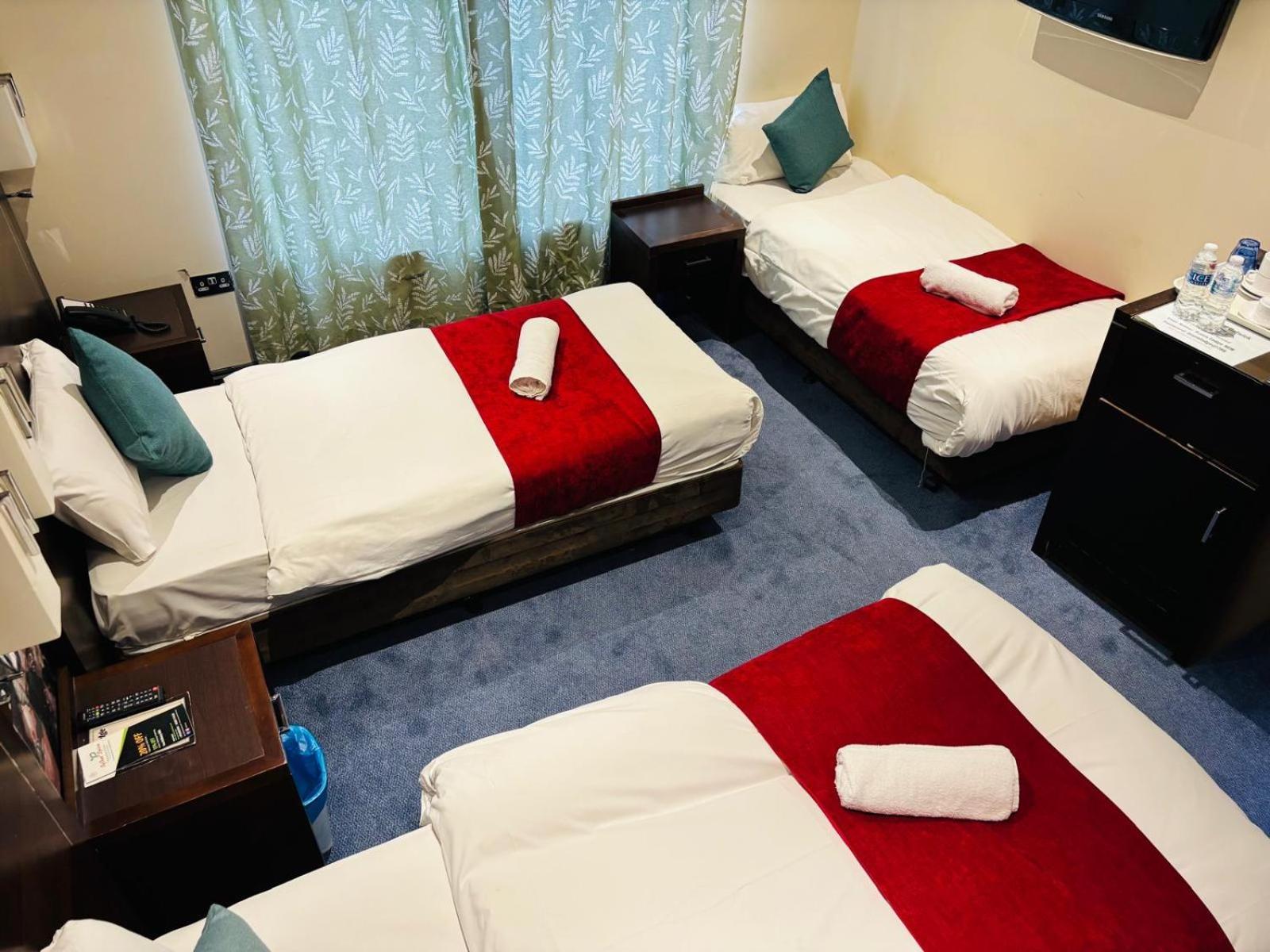 Acorn Lodge Hotel Gatwick & Parking Χόρλι Εξωτερικό φωτογραφία